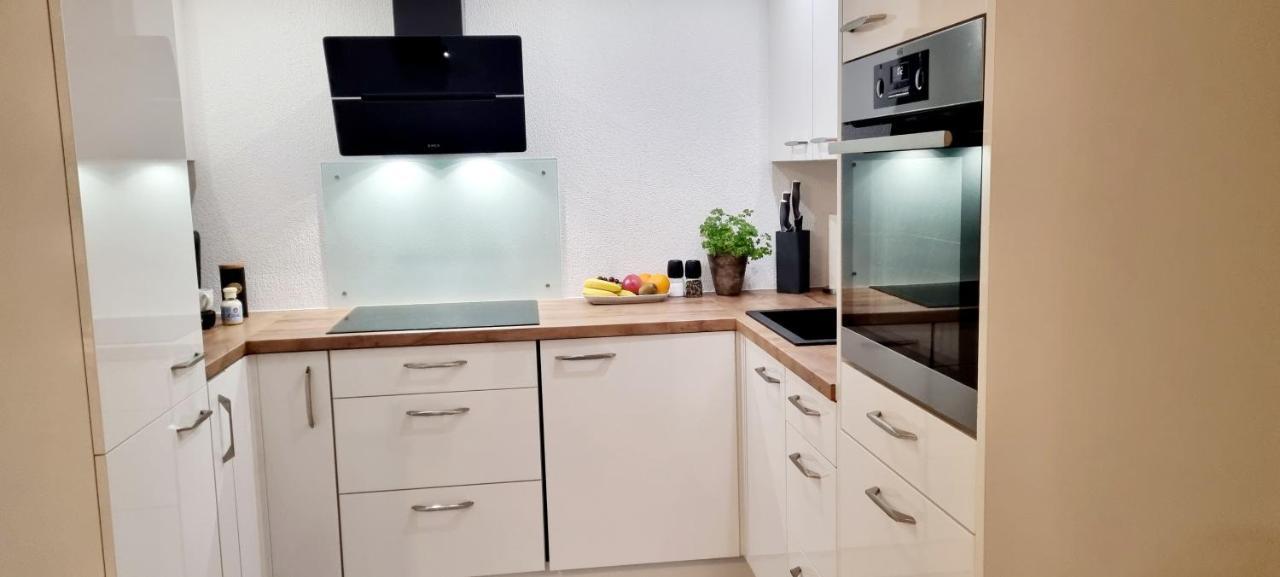 New Modern Selfcheckin Publicfreeparking Highspeed Wifi Kingsizebed Apartment Baden-Baden Luaran gambar